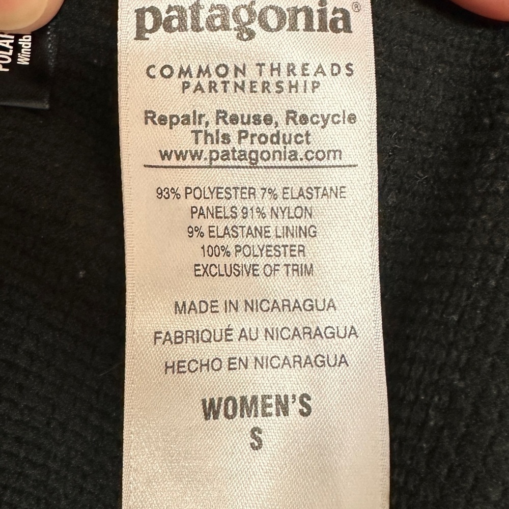 Patagonia Women’s Black Adze Jacket - Picture 9 of 10